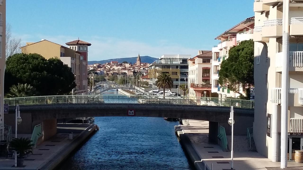 Hotel Restaurant Les 3 Chenes Frejus Ngoại thất bức ảnh